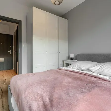 Munn 4 * Szczecin