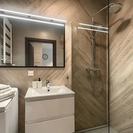 Munn 4 * שצ'צ'ין